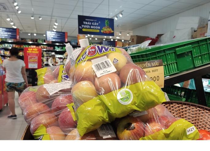 Nhiều loại táo ngoại độc, lạ, đắt đỏ đổ bộ mùa Tết-4