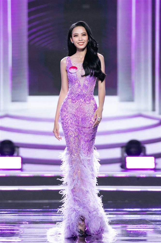 Giá váy khủng của 2 Á hậu trong chung kết Hoa hậu Việt Nam 2022-4