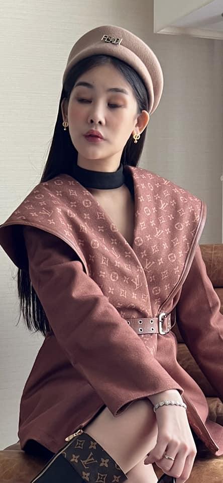 Vợ chồng Lê Âu Ngân Anh chụp ảnh cho nhau, hú hồn cái kết-5