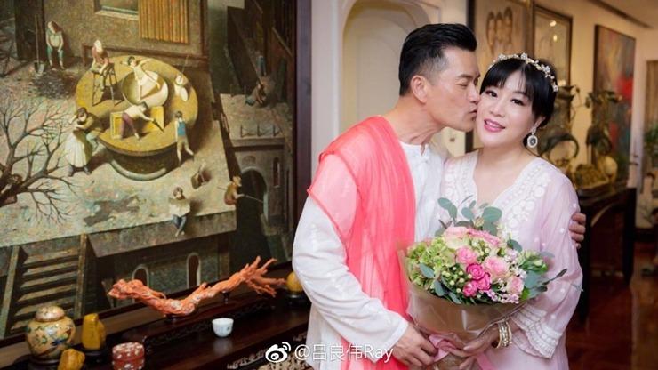 Triển Chiêu sinh ở Việt Nam U70 phong độ như mới 40 tuổi-3