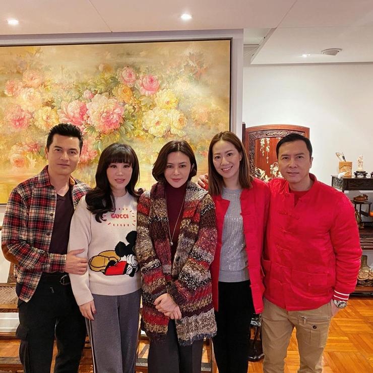 Triển Chiêu sinh ở Việt Nam U70 phong độ như mới 40 tuổi-5