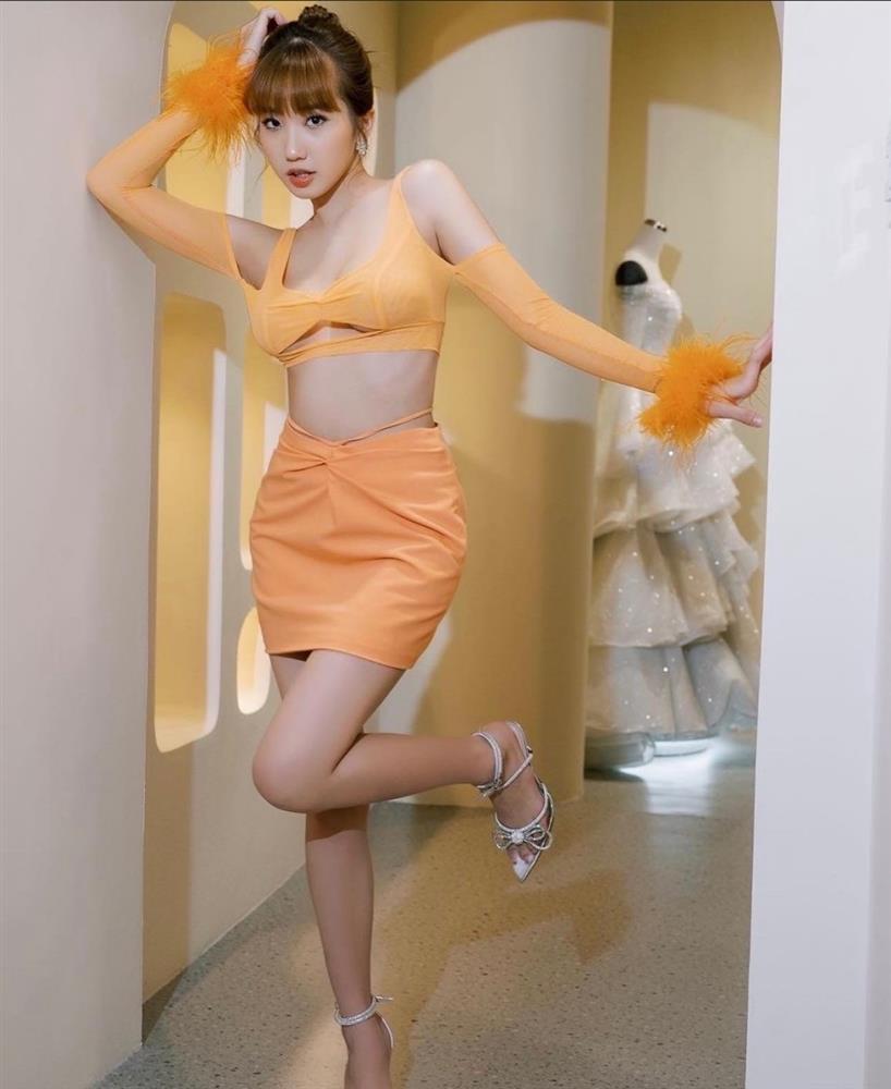 Ảnh cưới hiếm hoi của TikToker Huyền 2k4 và thiếu gia Duy Nhỏ-9