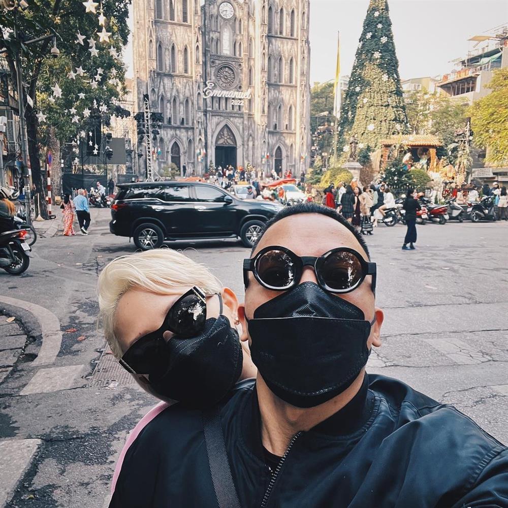 Hoàng Touliver hiếm hoi khoe ảnh tình nghiêm túc với Tóc Tiên-1