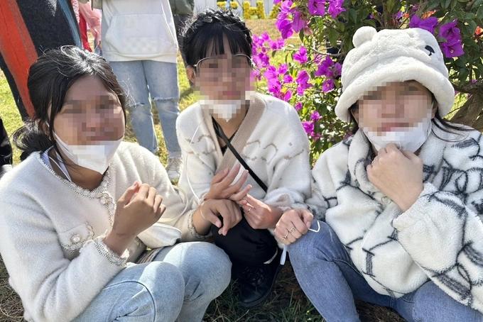 Danh tính nhóm nữ quái móc túi tại Festival Hoa Đà Lạt-1