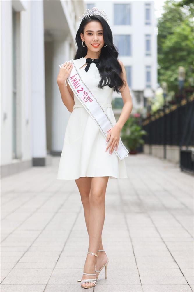 Top 3 Hoa hậu Việt Nam 2022 gây tranh cãi với ảnh cam thường-11