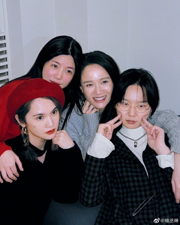 Hội mỹ nhân không tuổi của showbiz xứ Đài-5