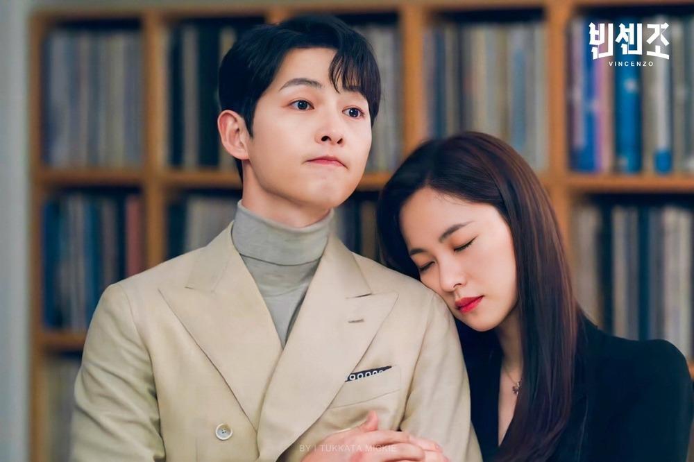 Song Joong Ki xác nhận đang hẹn hò với tình mới-5