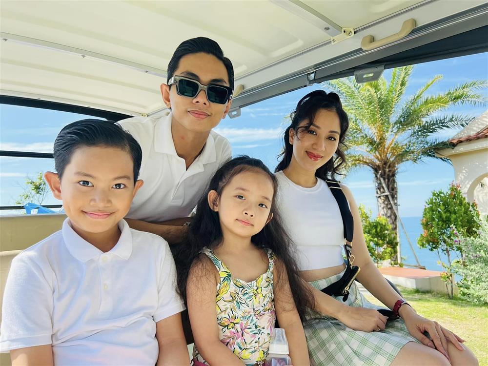 Vì sao con gái vắng mặt trong lễ cưới Khánh Thi - Phan Hiển?-10