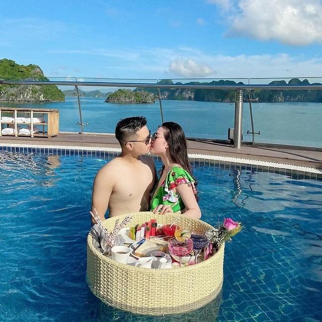 Dàn hot girl chốt đơn làm dâu nhà giàu khi tròn 18 tuổi-8