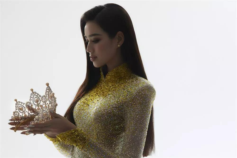 Góc khuất Đỗ Thị Hà thi Miss World: Sắp xỉu, vội lau nước mắt-5