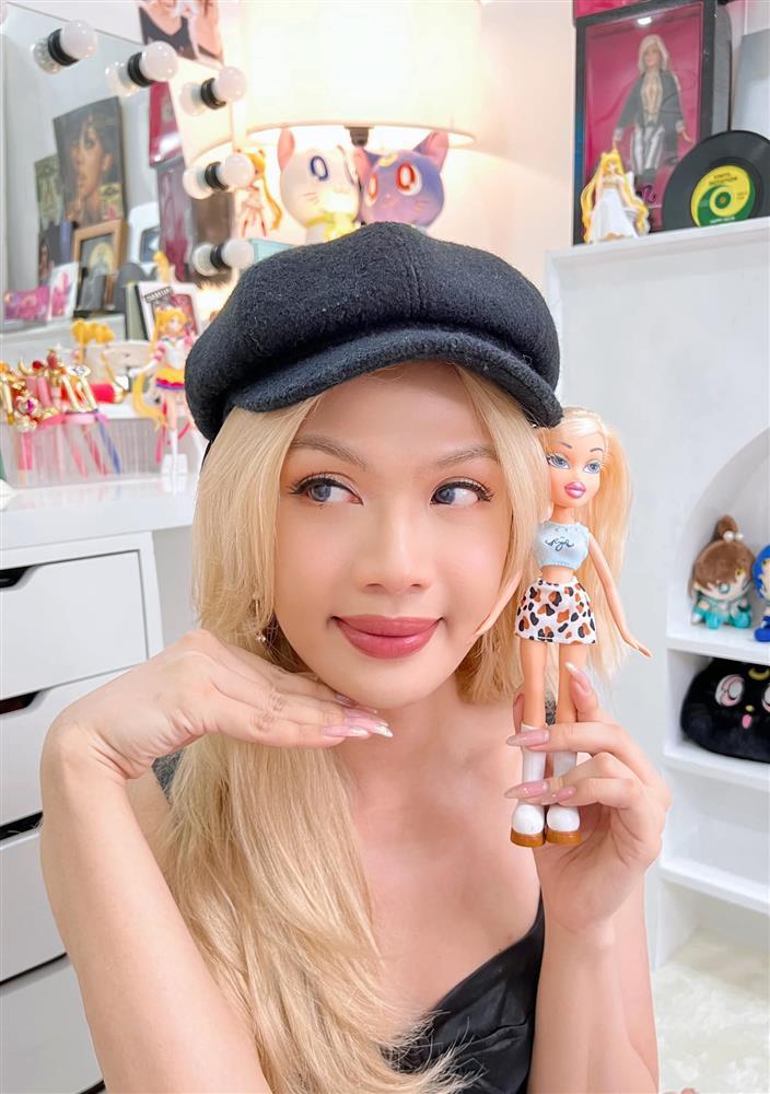 Tin showbiz Việt ngày 27/12: Luna Đào xinh ngang ngửa búp bê-1