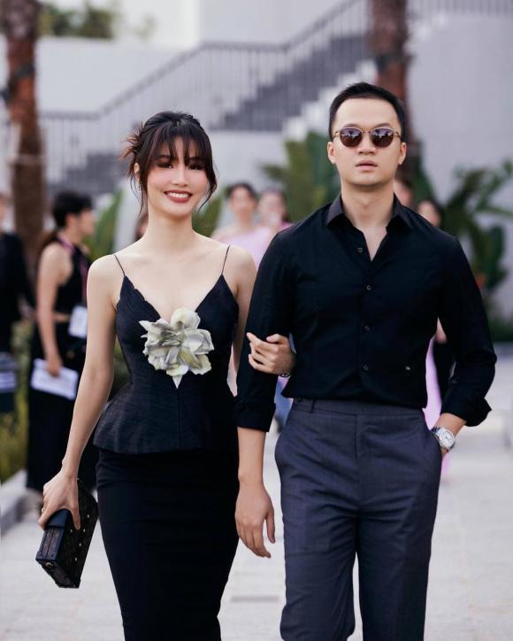 Hé lộ hậu trường cầu hôn độc lạ của Diễm My 9X-6