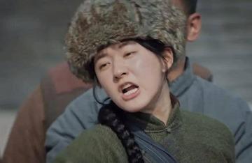 3 mỹ nhân diễn lố gây phẫn nộ: Châu Dã xinh nhưng bất tài-5