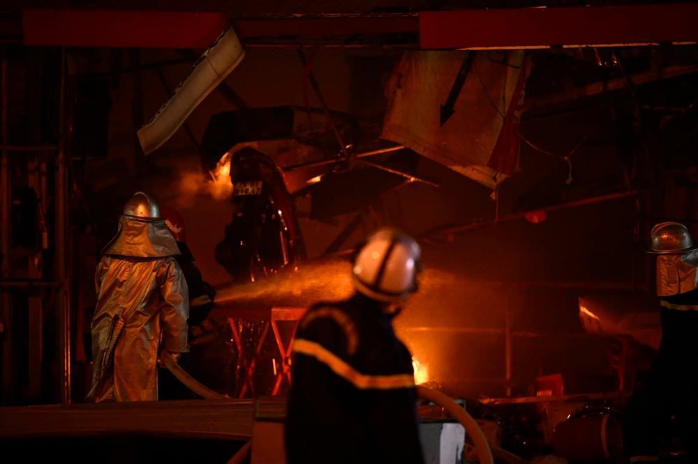 Clip: Vụ nổ chấn động ở tiệm sửa xe, nhiều chung cư rung chuyển-3