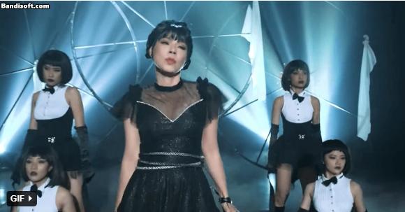 Thanh Thảo cover Bên Trên Tầng Lầu, làm MV như nồi lẩu thập cẩm-1