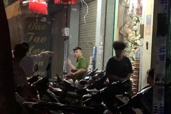 Người đàn ông nghi tự tử bằng súng, để lại thư tuyệt mệnh-1