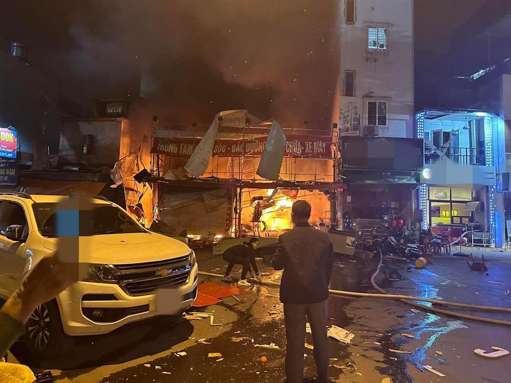 Nạn nhân nói vụ cháy trên phố Hoàng Công Chất là do nổ gas-1