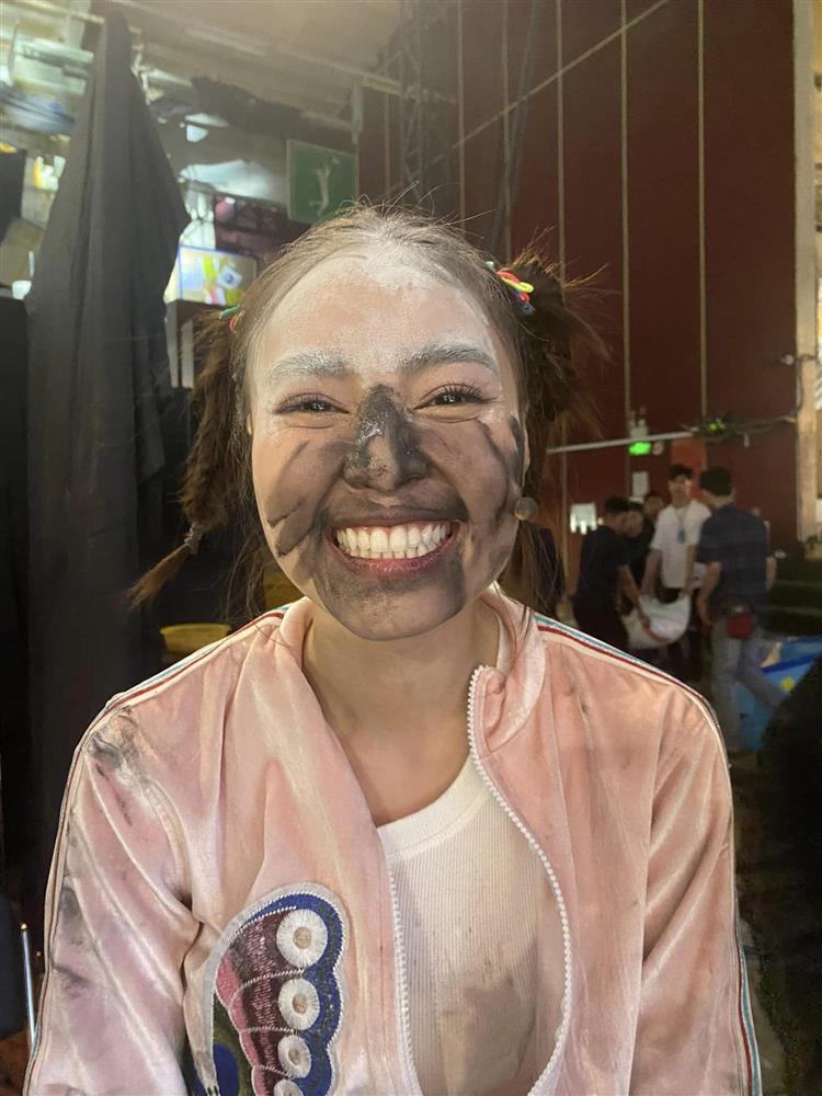 Tin showbiz Việt ngày 28/12: Chồng Đỗ Mỹ Linh ngày càng phong độ-6