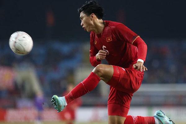 HLV Park Hang Seo: Văn Hậu không cố ý hại đối phương-3