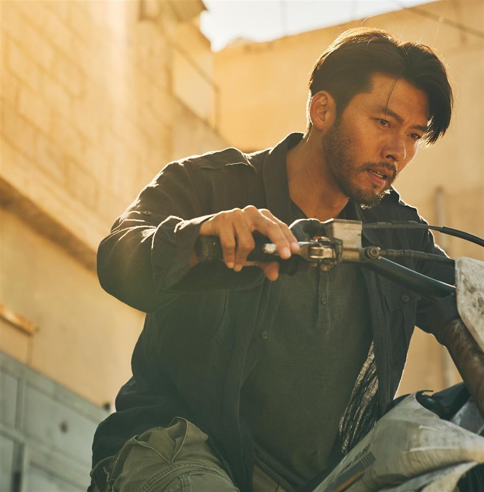 Quá trình quay phim căng thẳng của Hyun Bin-1