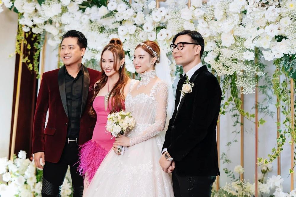 Hương Baby và Huyền Baby có mặc lố trong đám cưới Hạnh Sino?-4