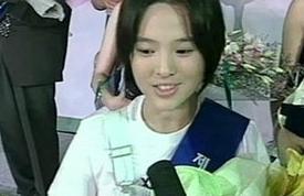 Jun Ji Hyun - Song Hye Kyo đọ nhan sắc thời đi học-3