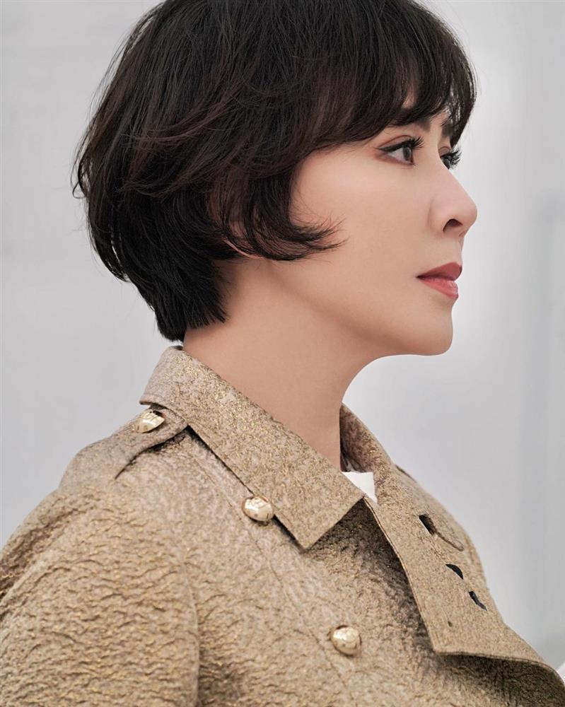 Lưu Gia Linh chuộng để tóc ngắn hack tuổi-3