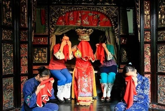 Những phong tục đám cưới kỳ lạ nhất hành tinh-3