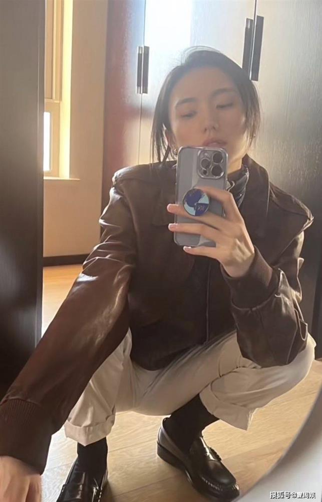 Vợ hoa hậu kém 19 tuổi của Lý Á Bằng thất nghiệp-3