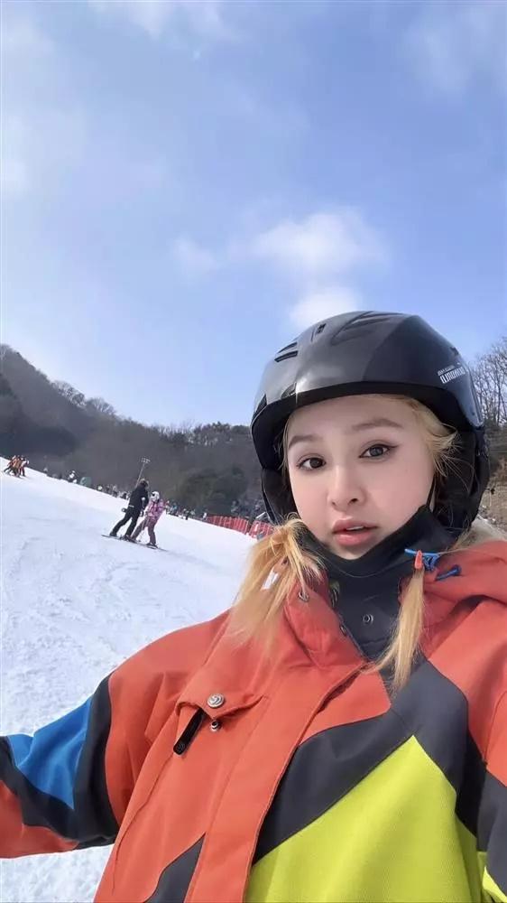 Trịnh Thăng Bình xin lỗi sau tin đồn hẹn hò, Hiền Hồ phản ứng sao?-1