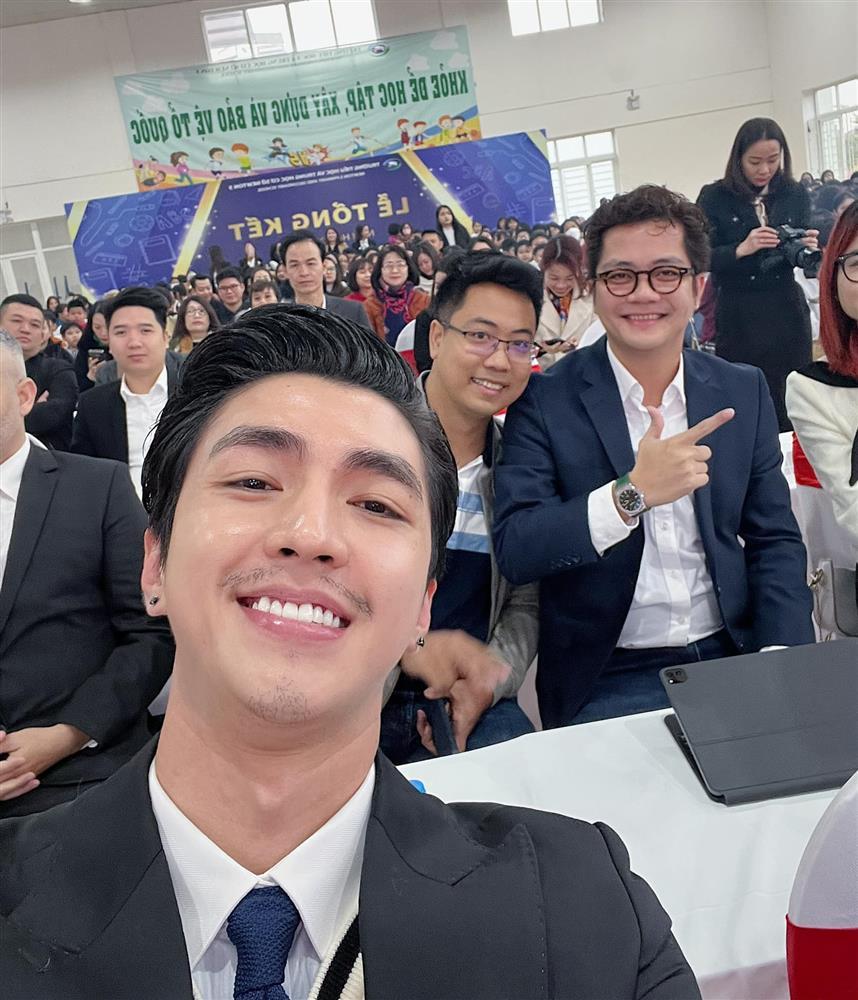 Tin showbiz Việt ngày 30/12: Phạm Quỳnh Anh đáp trả lời nhắc chăm con-2