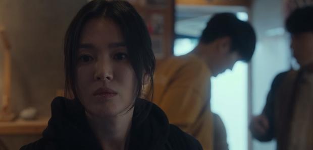 Song Hye Kyo 41 tuổi vẫn đóng em gái đôi mươi ở The Glory-4