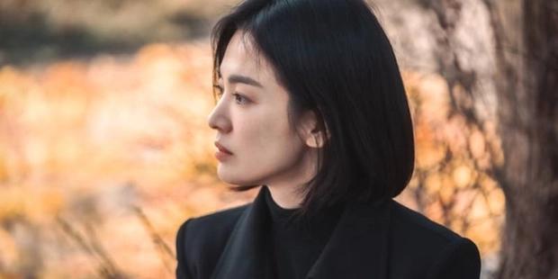 Song Hye Kyo 41 tuổi vẫn đóng em gái đôi mươi ở The Glory-5