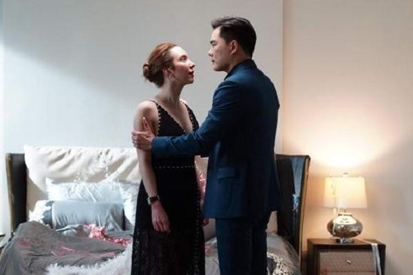 Thấy tôi nhìn mảnh giấy kẹp trong sách con trai, chồng đòi ly hôn-2