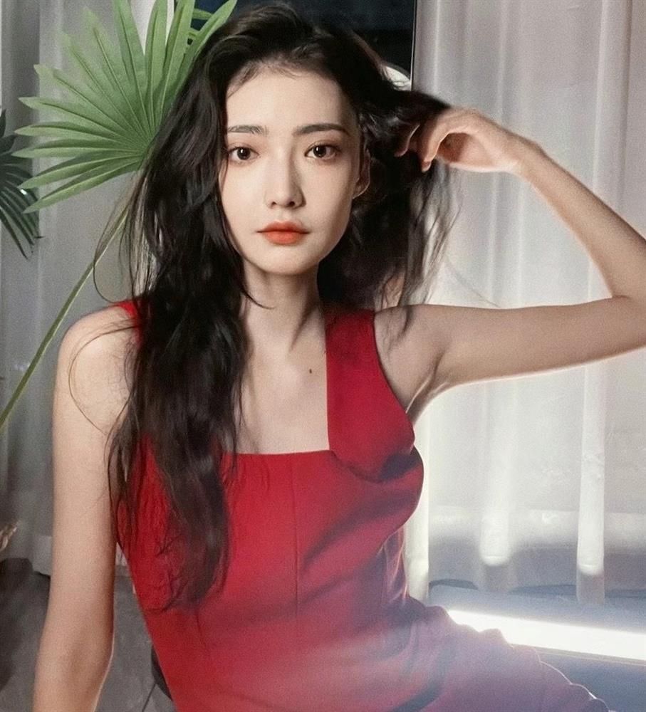 Dàn mỹ nhân 10X sáng giá của showbiz Hoa ngữ năm 2023-1