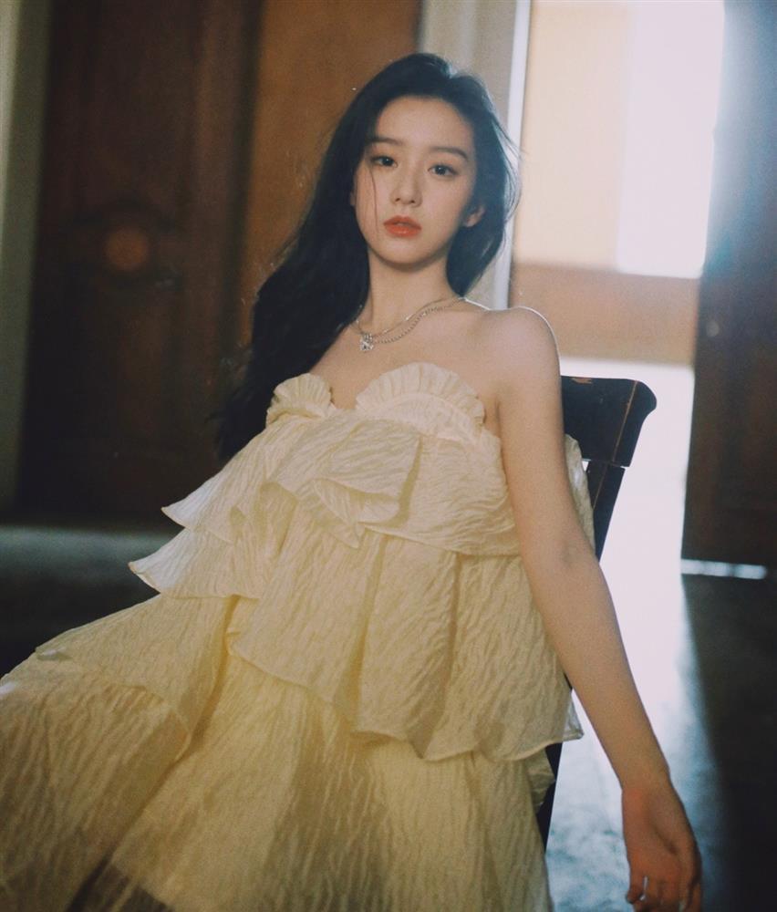 Dàn mỹ nhân 10X sáng giá của showbiz Hoa ngữ năm 2023-3