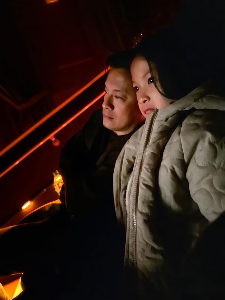 Tin showbiz Việt ngày 31/12: Đỗ Mỹ Linh và chồng thiếu gia hẹn hò cuối năm-15