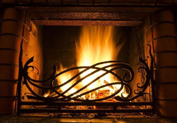 Vợ sưởi ấm ngày giá rét, toàn bộ tiền tiết kiệm hóa than-1