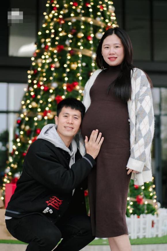 Trần Đình Trọng đăng ký kết hôn, khoe ảnh vợ bầu vượt mặt sắp đẻ-2