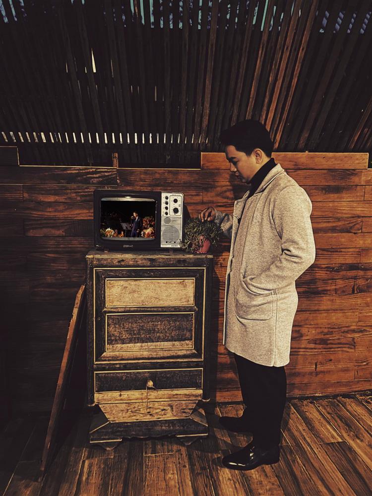 Hoài Lâm treo status gây hoang mang ngay trước năm mới-1