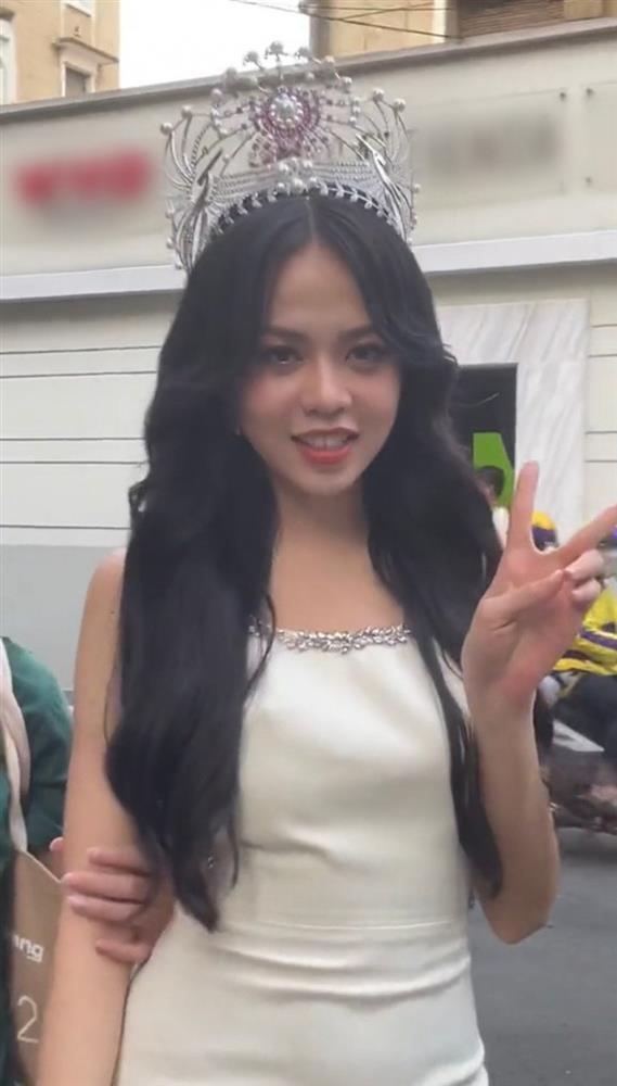 Tân Hoa hậu Việt Nam Thanh Thủy lộ vòng 2 lùm lùm qua cam thường-2