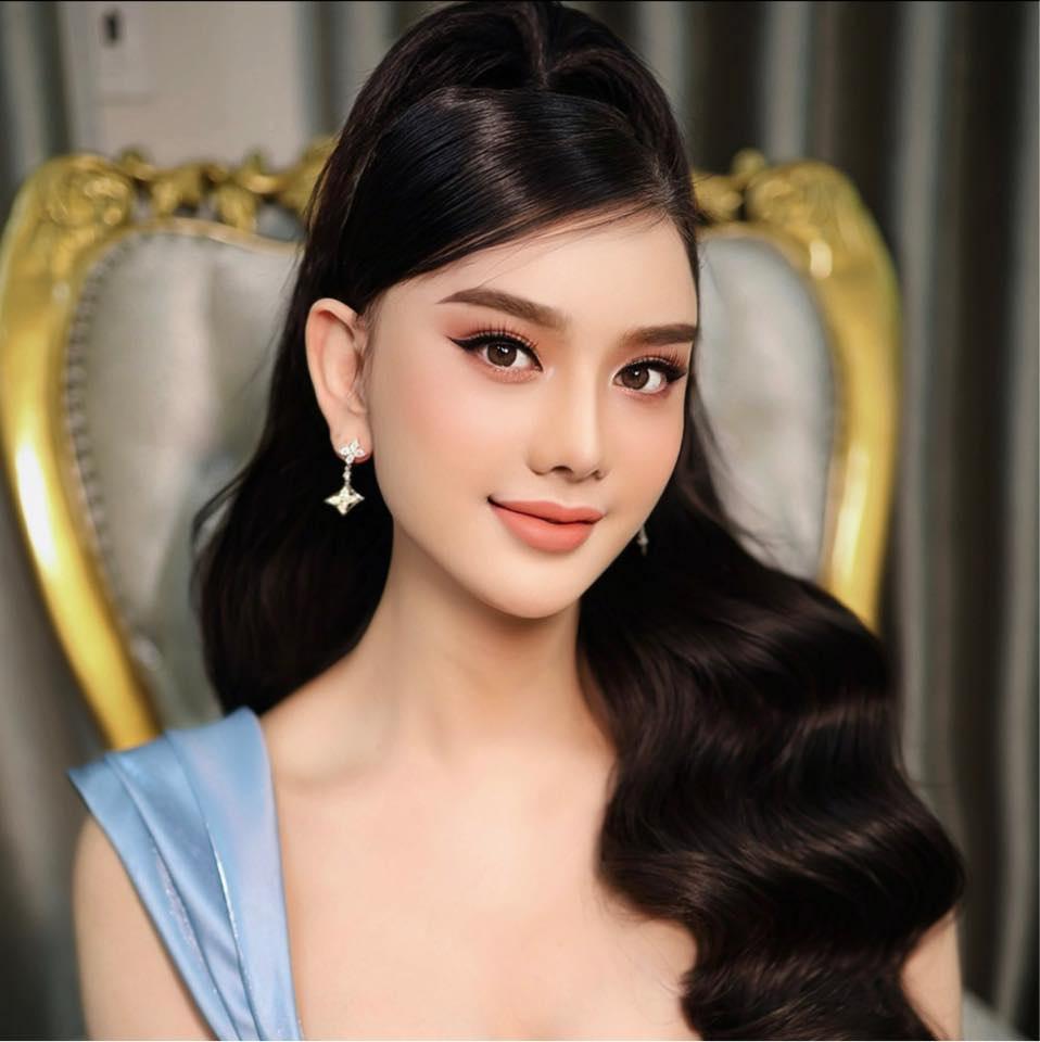 Vừa đón năm mới, Lâm Khánh Chi đã tạm biệt 13 tỷ-3