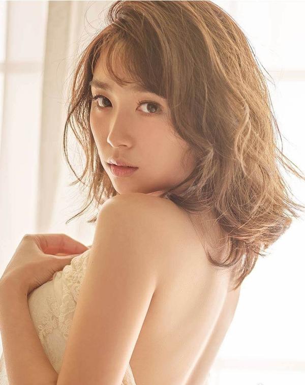 Hãy cởi như Thư Kỳ và nạn quấy rối tình dục ở showbiz Hong Kong-2