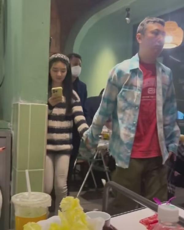 Thiếu gia Trung Quốc hẹn hò nữ diễn viên kém 14 tuổi-2