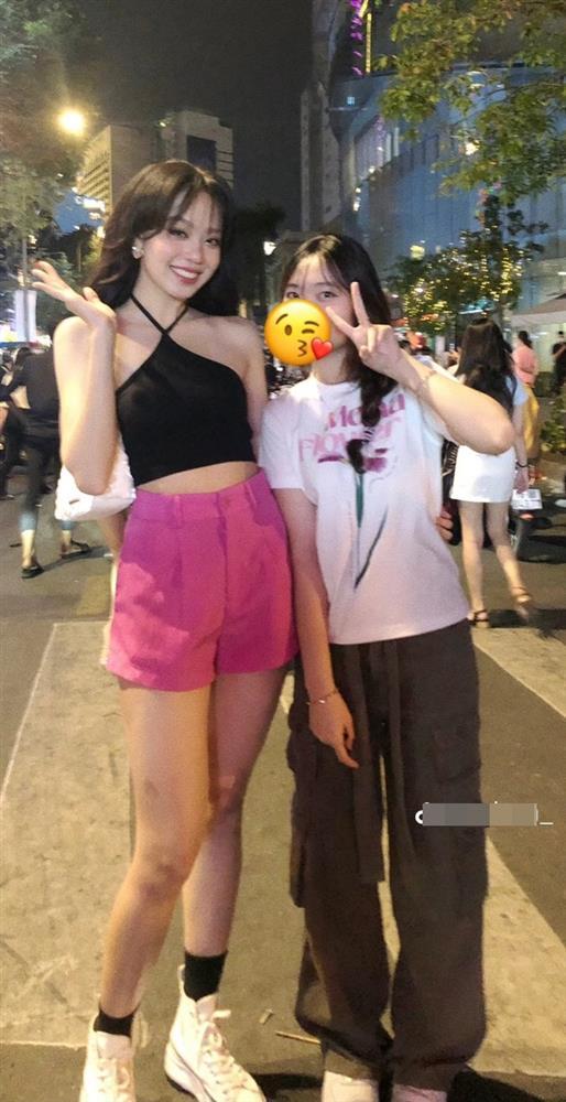 Tân Hoa hậu Việt Nam bị bắt gặp đi countdown, ngoài đời thế nào?-2