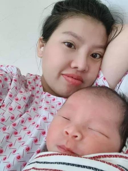 Thị Nở tái sinh Quách Phượng nhan sắc ra sao sau 6 năm dao kéo?-6