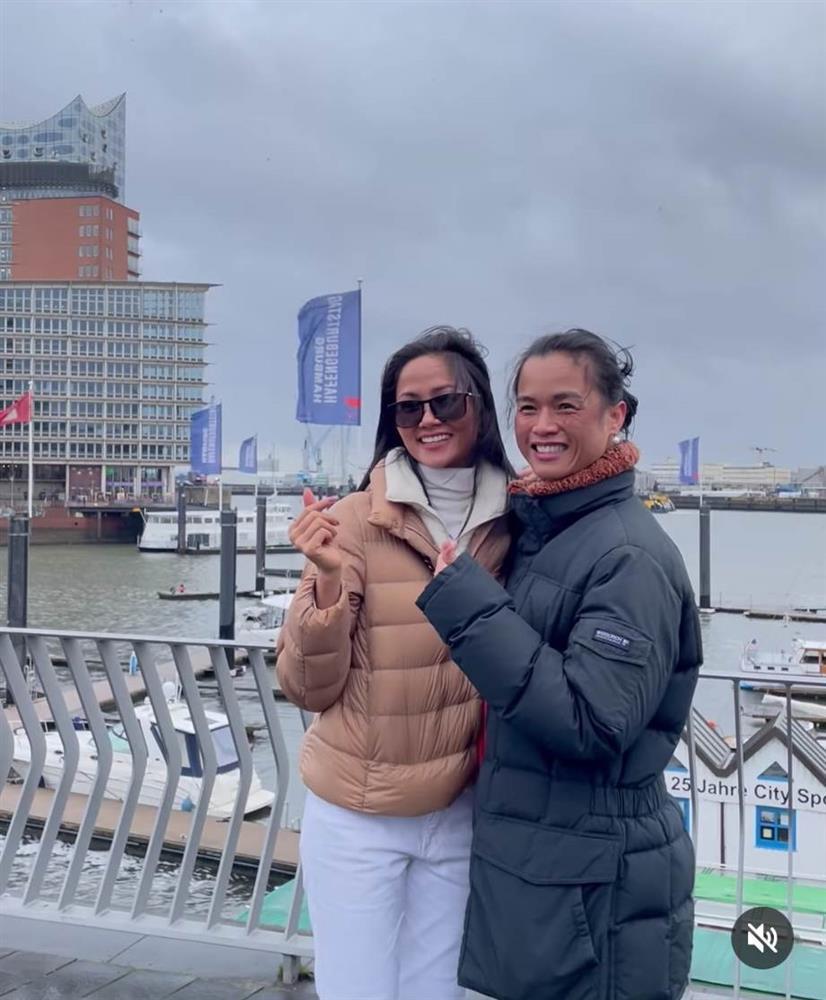 Người nước ngoài nhận ra HHen Niê, netizen khen cả hai quá đỉnh-4