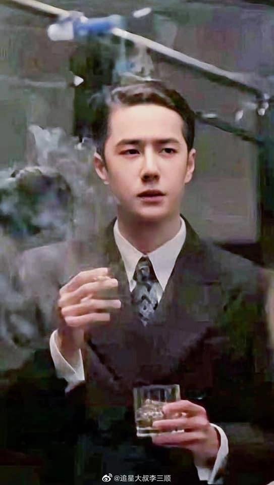 Vương Nhất Bác - Dịch Dương Thiên Tỉ đối đầu cực căng dịp Tết-4