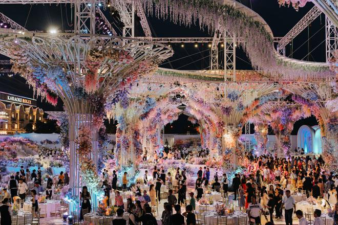 Những đám cưới khủng khiến dân tình choáng ngợp năm 2022-3