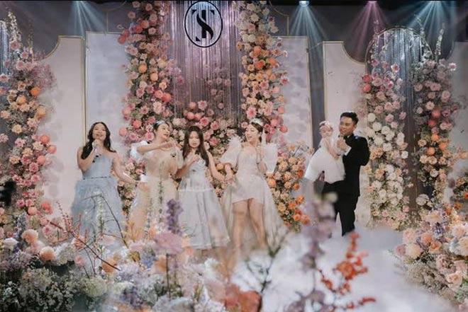 Những đám cưới khủng khiến dân tình choáng ngợp năm 2022-8